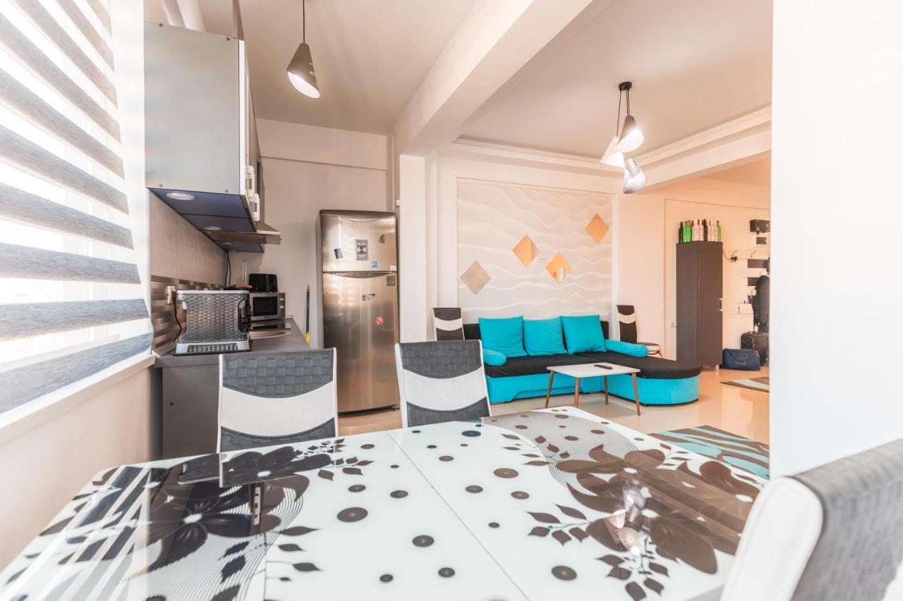 Apartament Unique Relax Apartment นาโวดาริ ภายนอก รูปภาพ