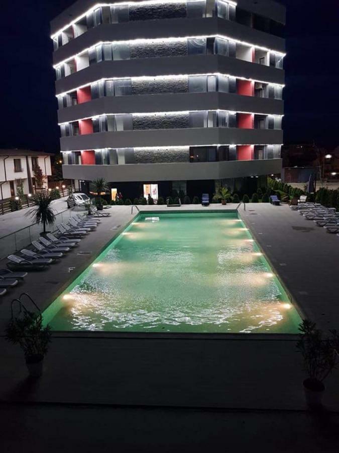 Apartament Unique Relax Apartment นาโวดาริ ภายนอก รูปภาพ